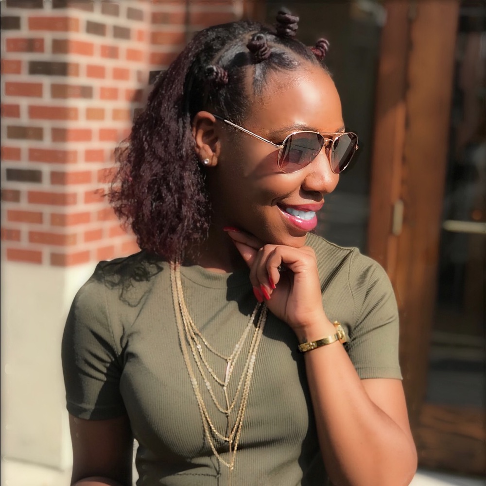 Meet your Posher, Lakiesha